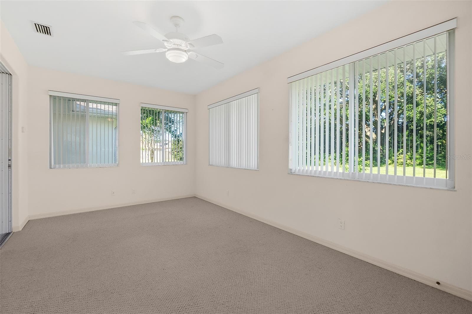 Single Family Residence at 46 WHISPERING PINE DR, PALM COAST, photo 12 of 47