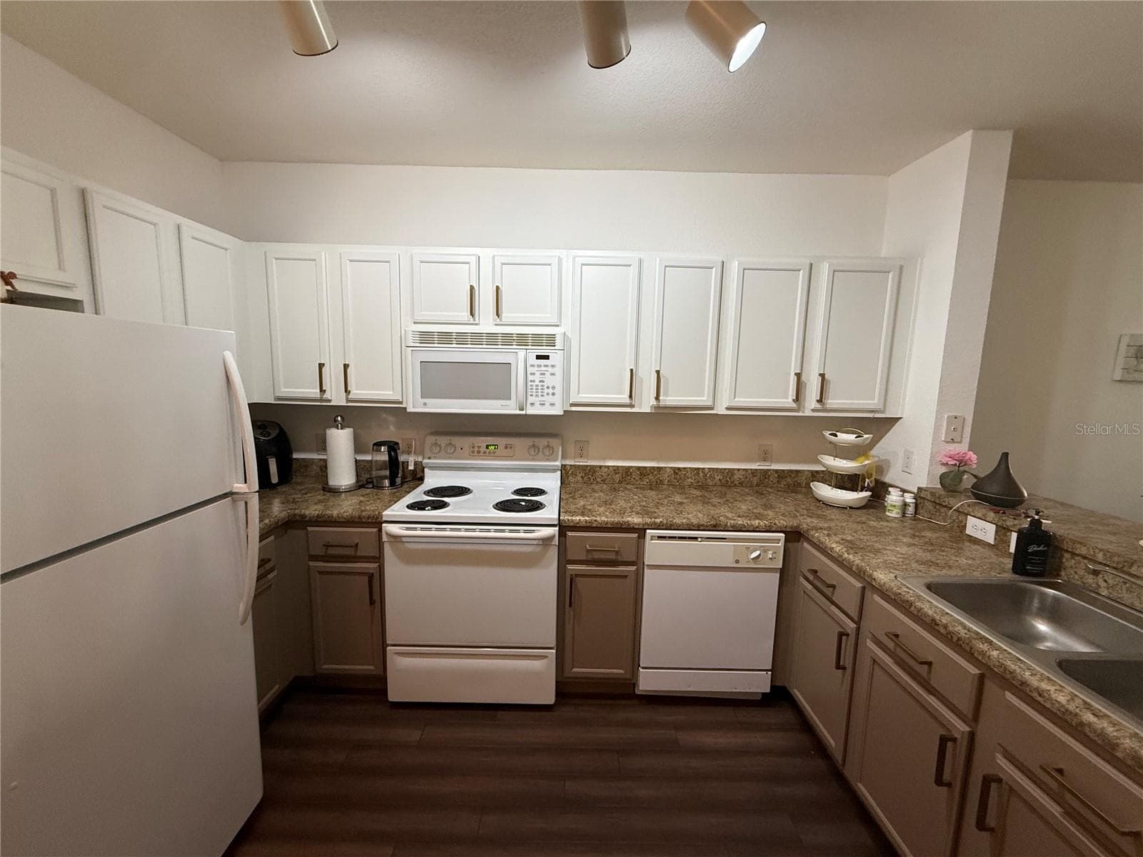 Condominium at 5550 E MICHIGAN ST #2306, ORLANDO, photo 5 of 24