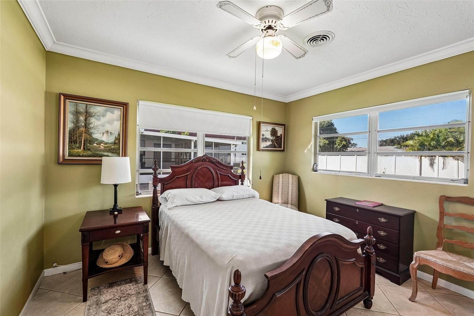 309 Second bedroom at rear of residence - 309 PARKSIDE DR, VENICE