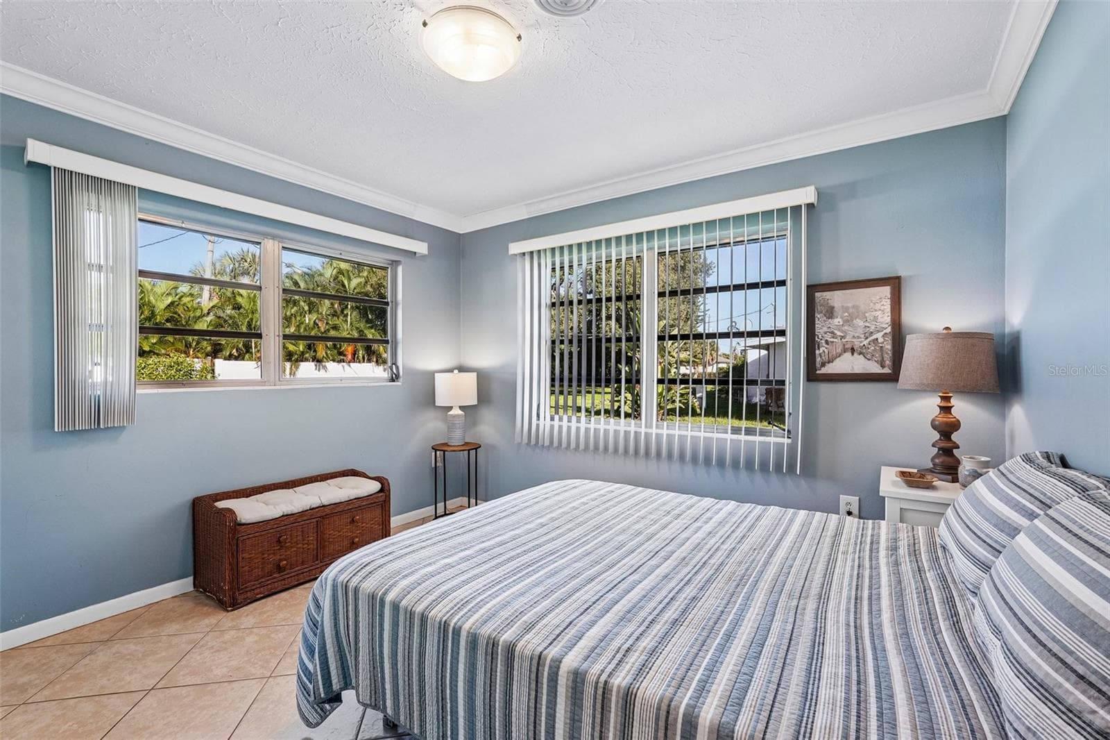 311 second bedroom at rear of residence - 309 PARKSIDE DR, VENICE