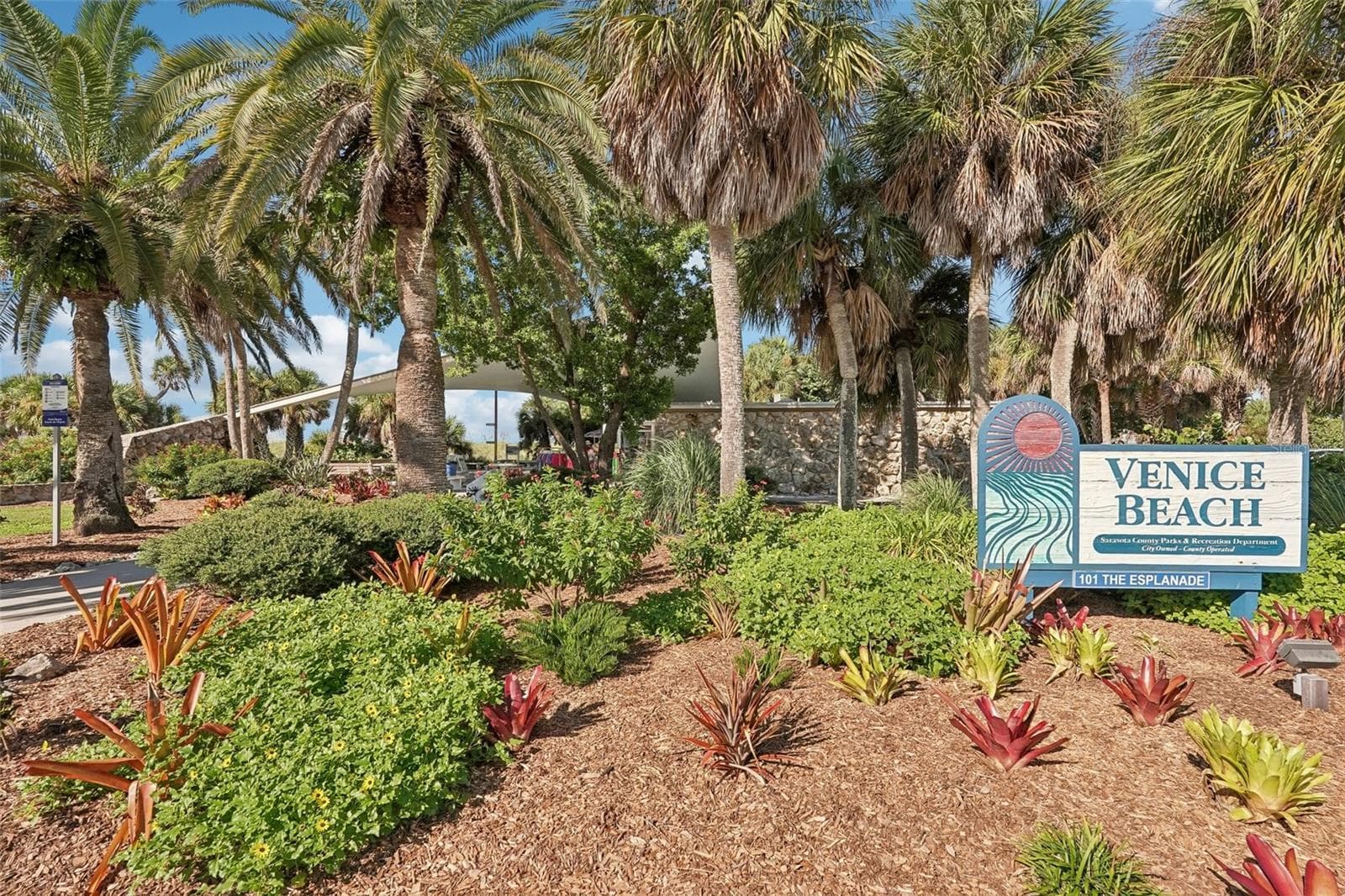 Nearby Venice Beach - 309 PARKSIDE DR, VENICE