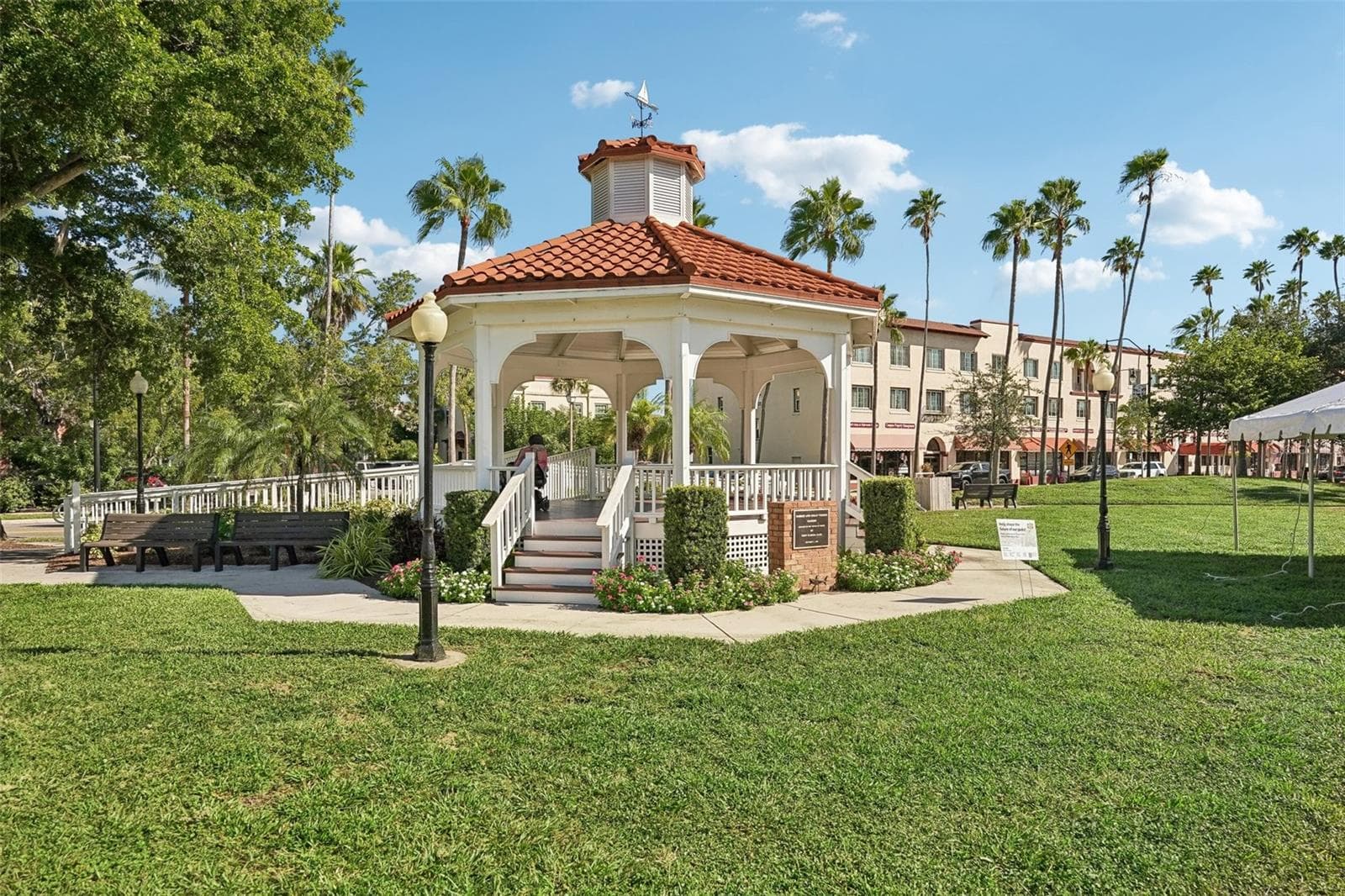 Historic Venice Downtown - 309 PARKSIDE DR, VENICE