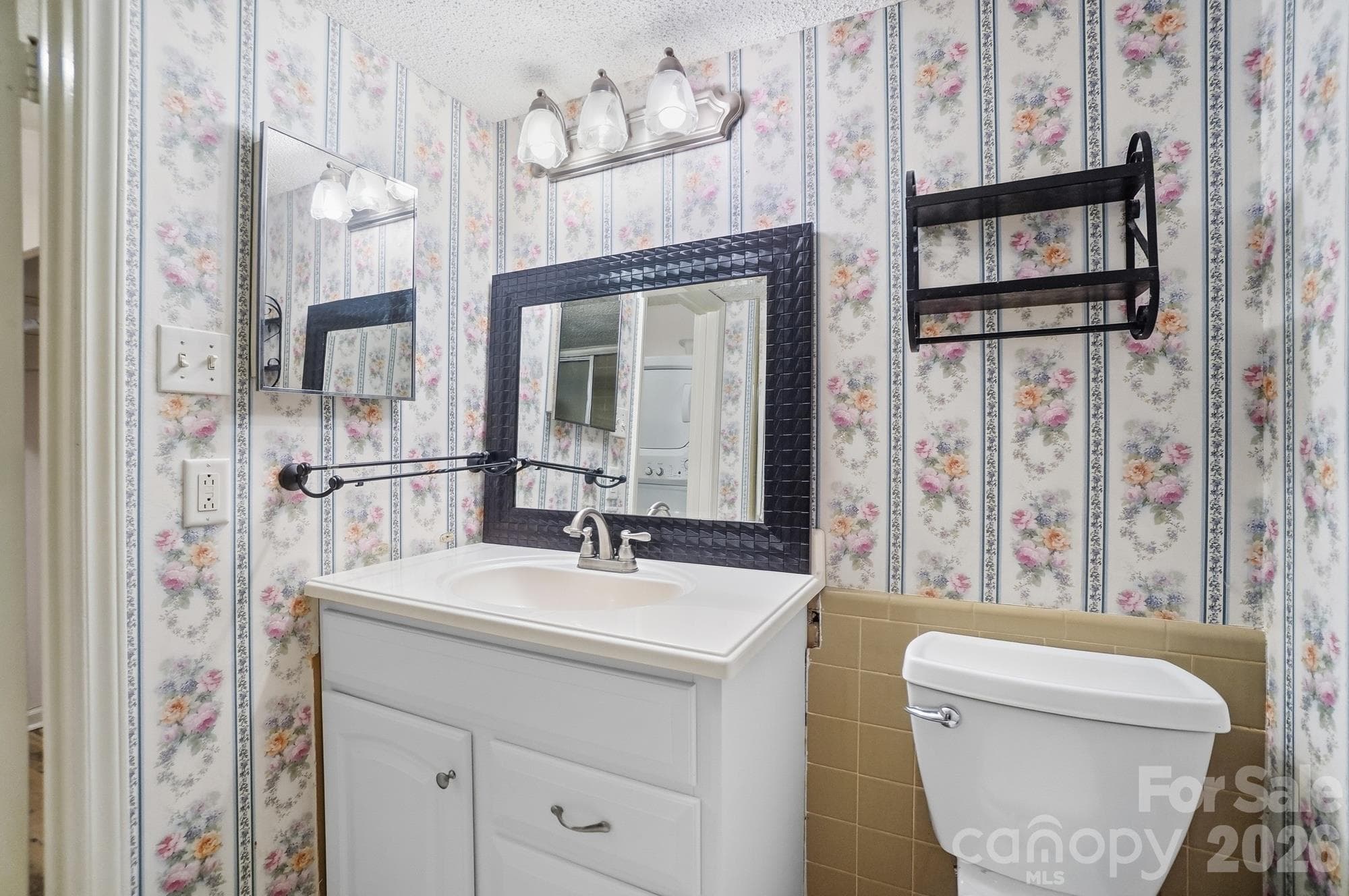 Condominium at 4754 Hedgemore Drive, Charlotte, photo 29 of 46