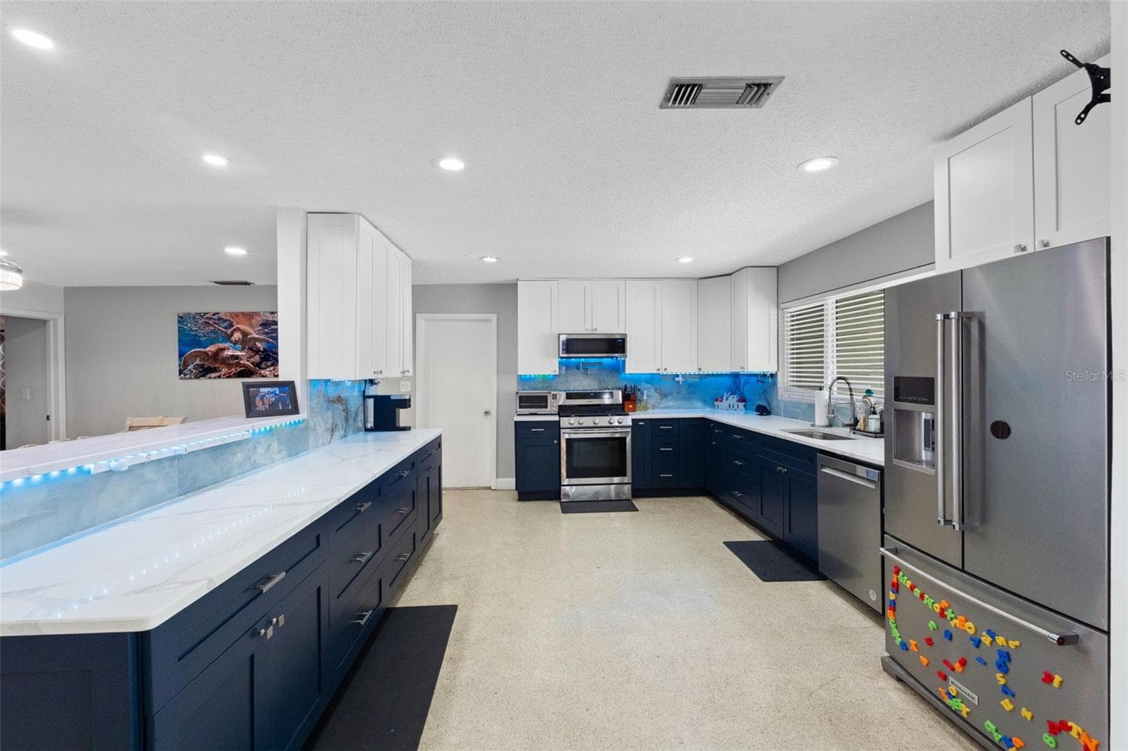 Single Family Residence at 5893 34TH AVE N, ST PETERSBURG, photo 22 of 85