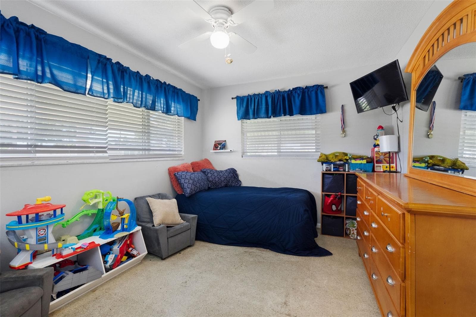 Single Family Residence at 5893 34TH AVE N, ST PETERSBURG, photo 58 of 85