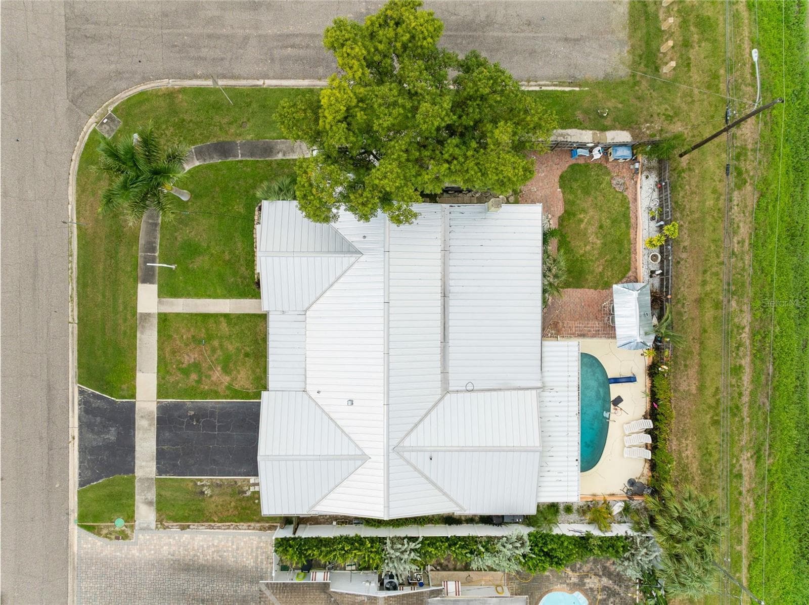 Single Family Residence at 5893 34TH AVE N, ST PETERSBURG, photo 73 of 85