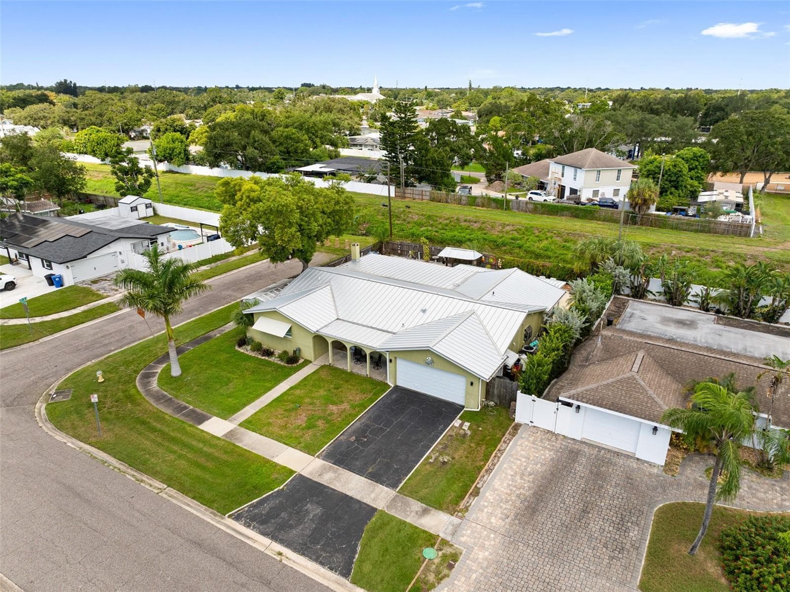 Single Family Residence at 5893 34TH AVE N, ST PETERSBURG, photo 2 of 85