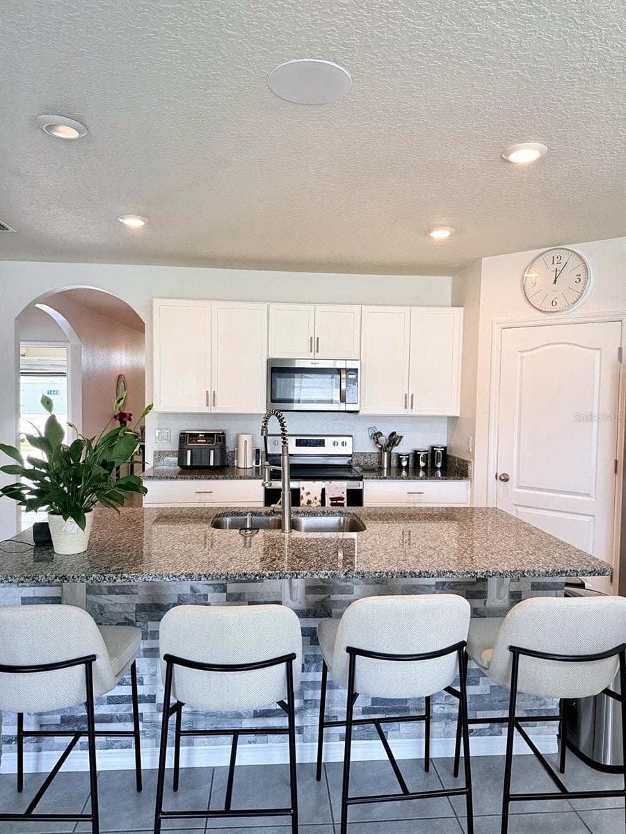 Single Family Residence at 1448 TAWNY RIDGE RD, KISSIMMEE, photo 5 of 12