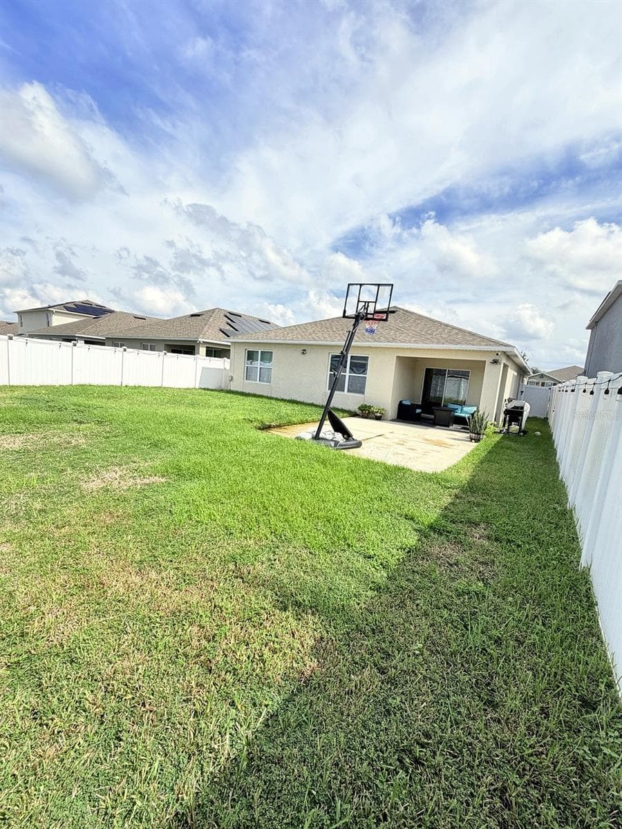 Single Family Residence at 1448 TAWNY RIDGE RD, KISSIMMEE, photo 8 of 12