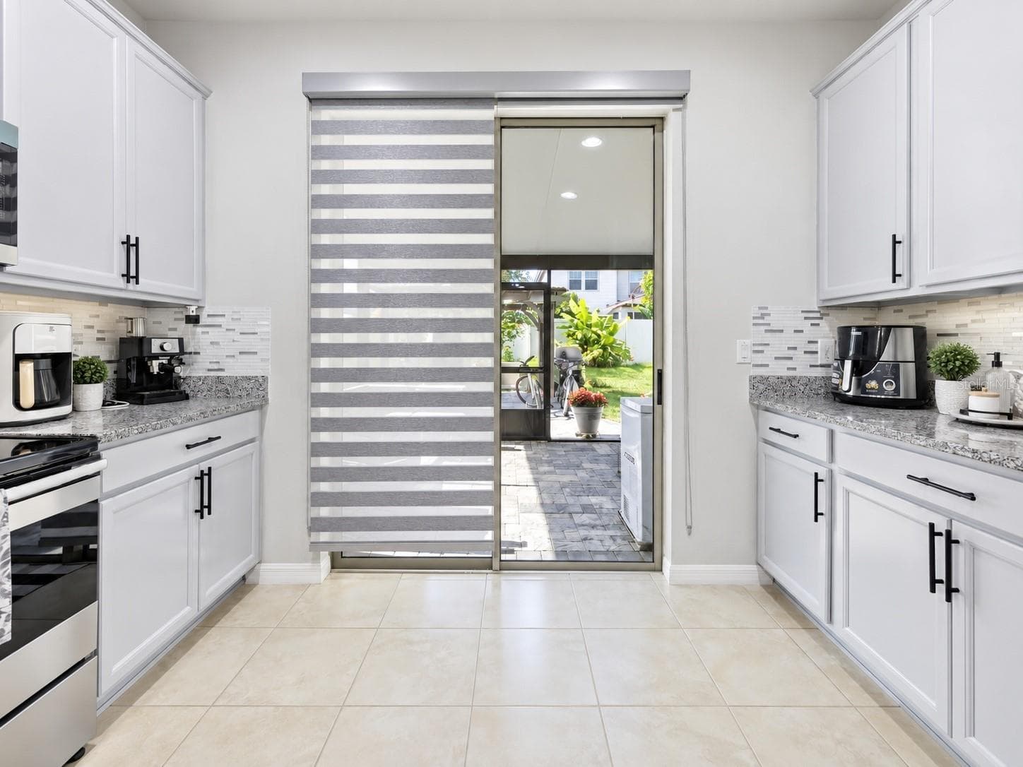 Single Family Residence at 3557 ROCK CREEK LN, KISSIMMEE, photo 10 of 31