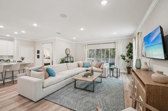 Model home - actual features may vary. - 3422 MONARCH WAY, GREEN COVE SPRINGS