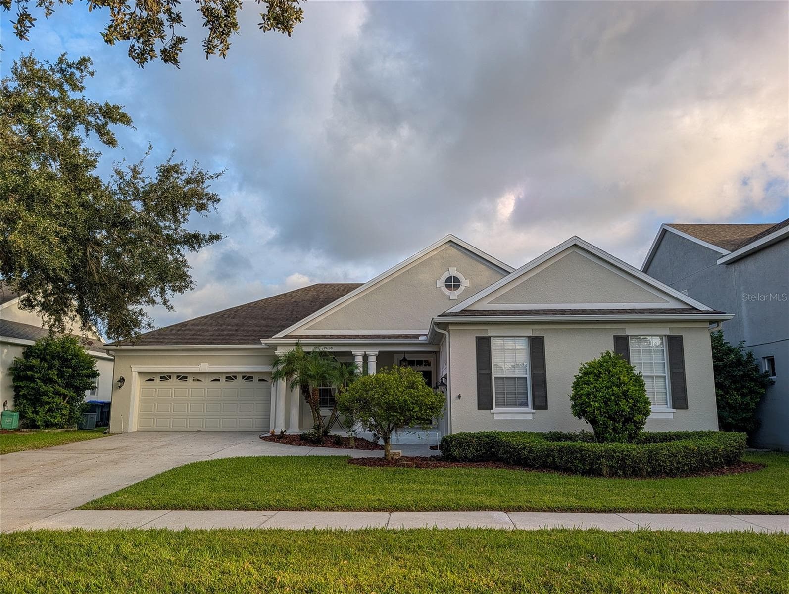 Front of home - 14038 EDEN ISLE BLVD, WINDERMERE