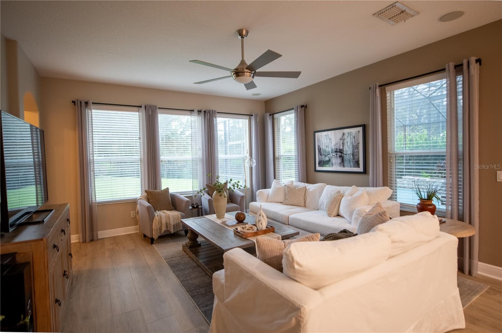family room - 14038 EDEN ISLE BLVD, WINDERMERE