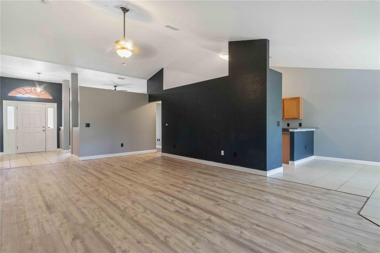 Living room - 183 CASTILE CT, PUNTA GORDA