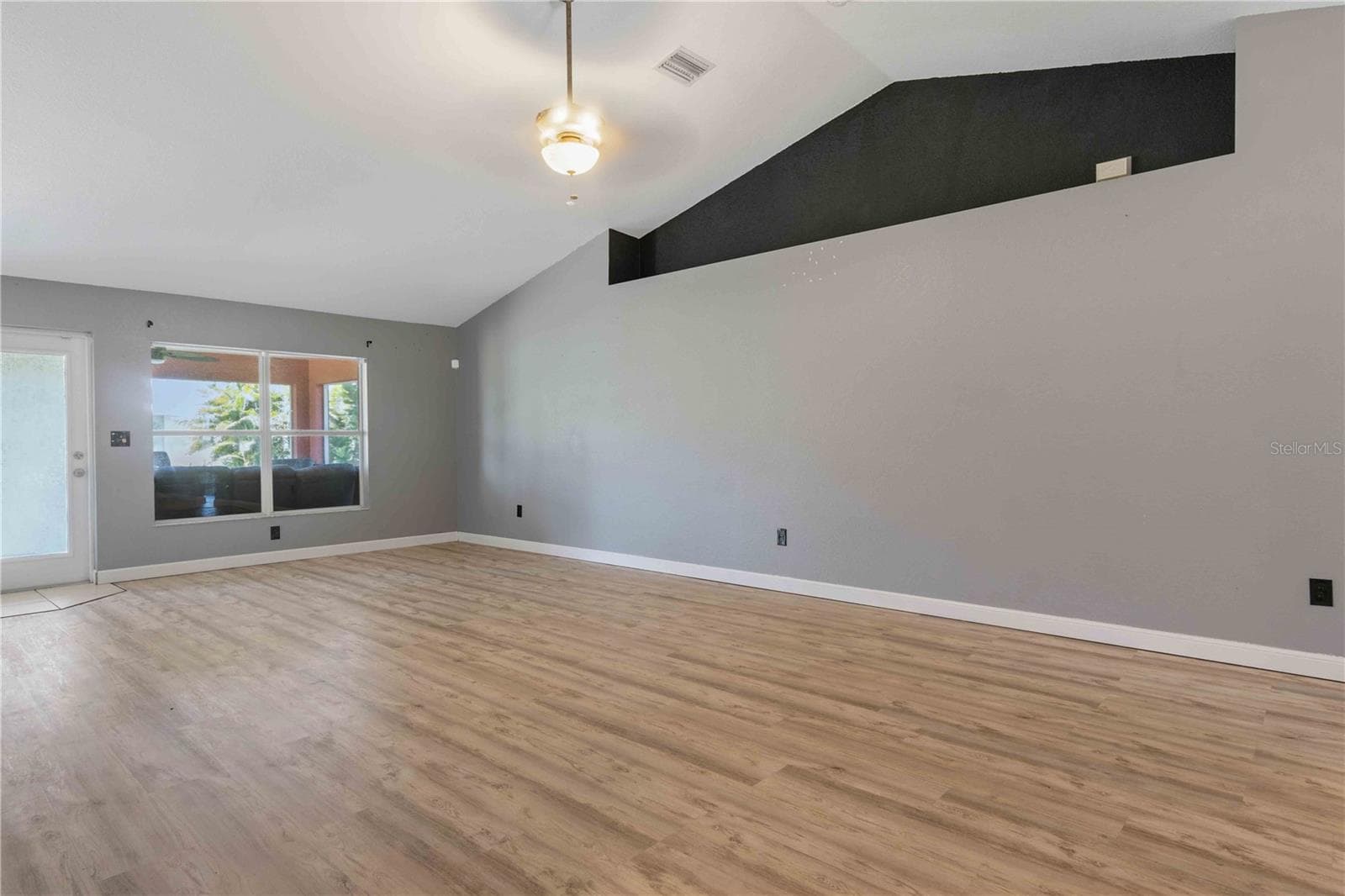 Living room - 183 CASTILE CT, PUNTA GORDA