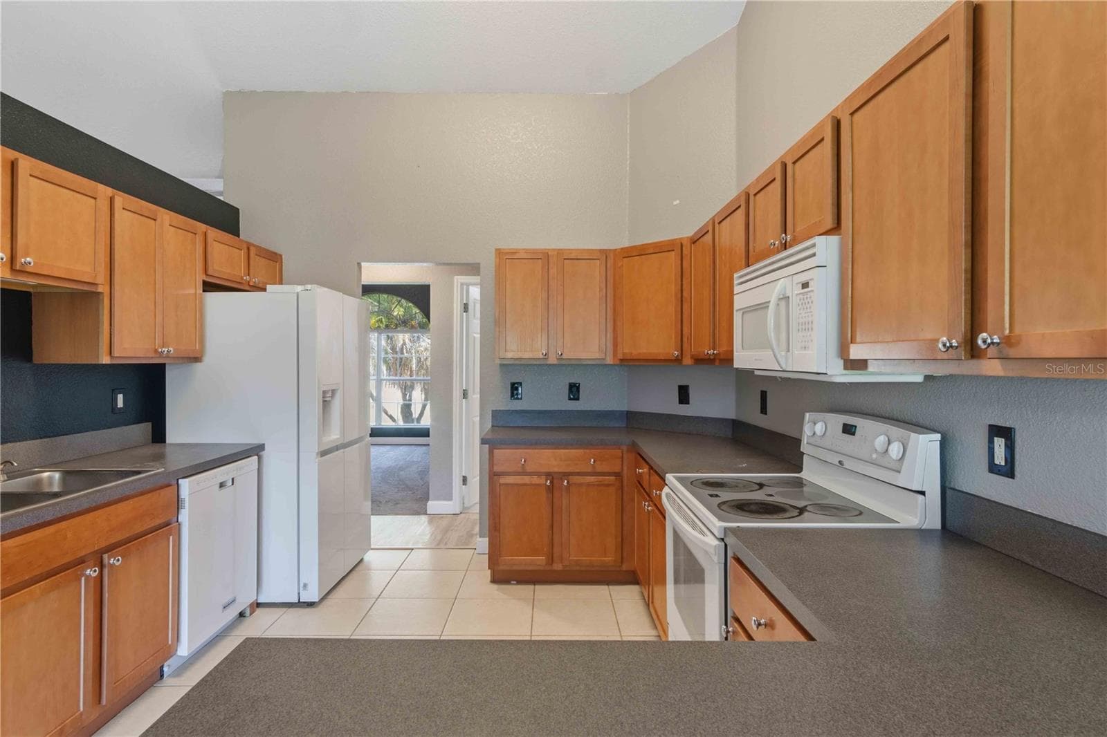Kitchen - 183 CASTILE CT, PUNTA GORDA