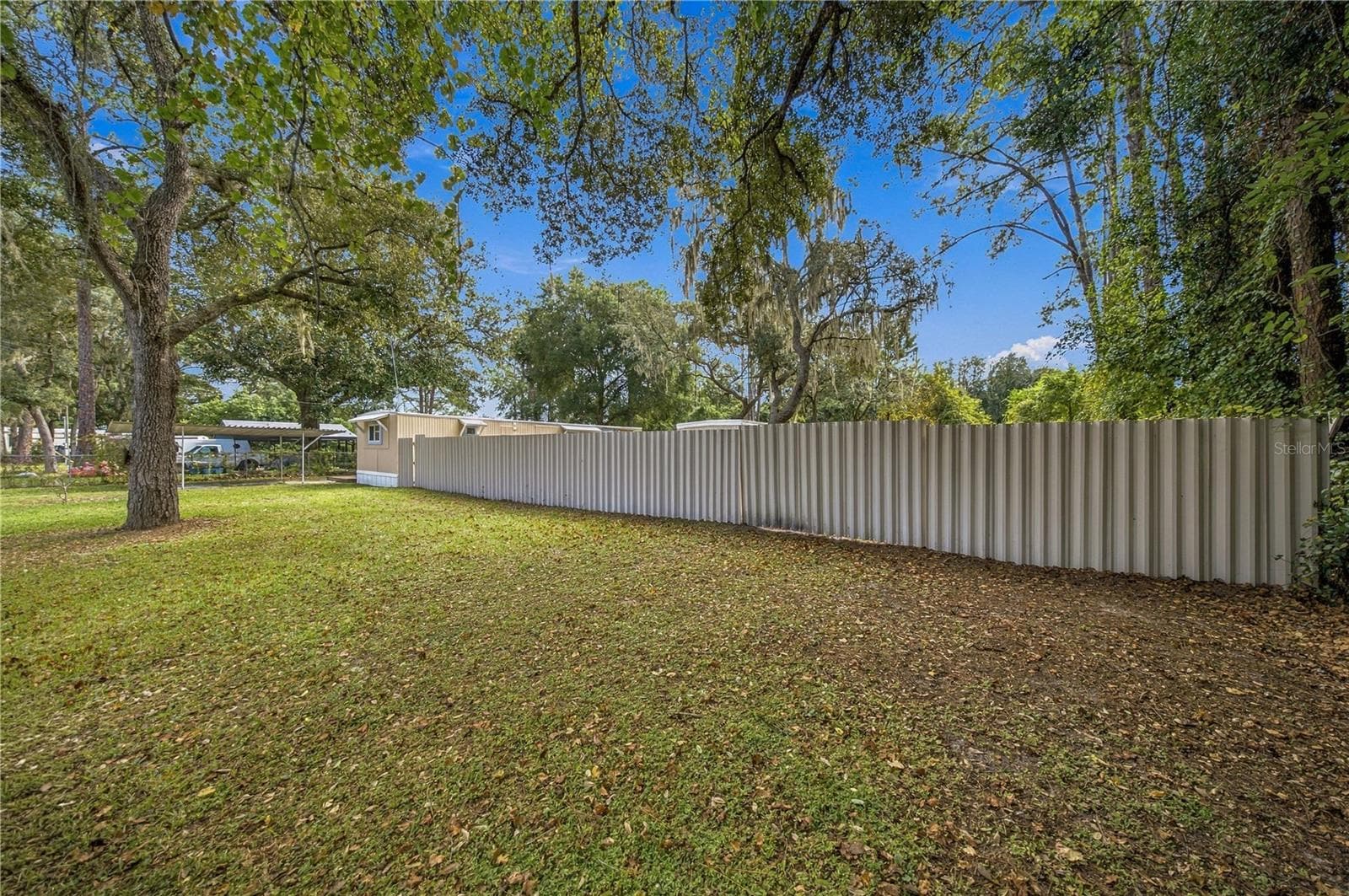 Mobile Home at 18664 SE 21ST PL, SILVER SPRINGS, photo 3 of 33