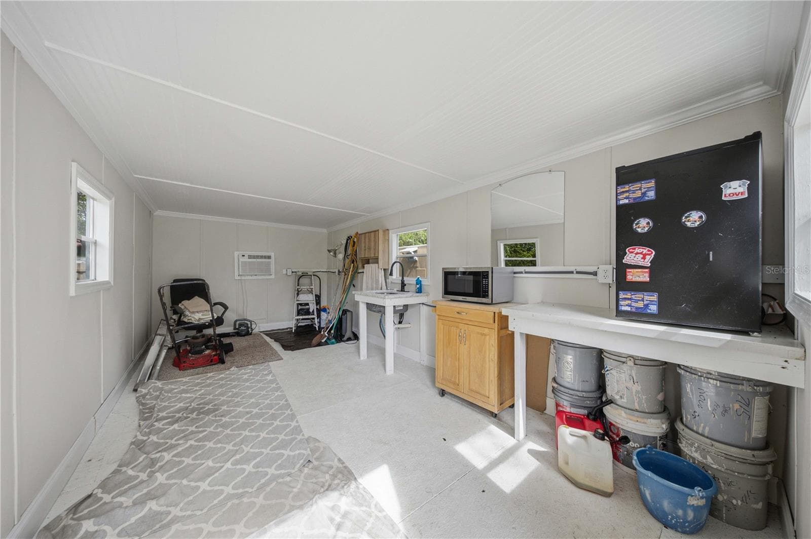 Mobile Home at 18664 SE 21ST PL, SILVER SPRINGS, photo 9 of 33