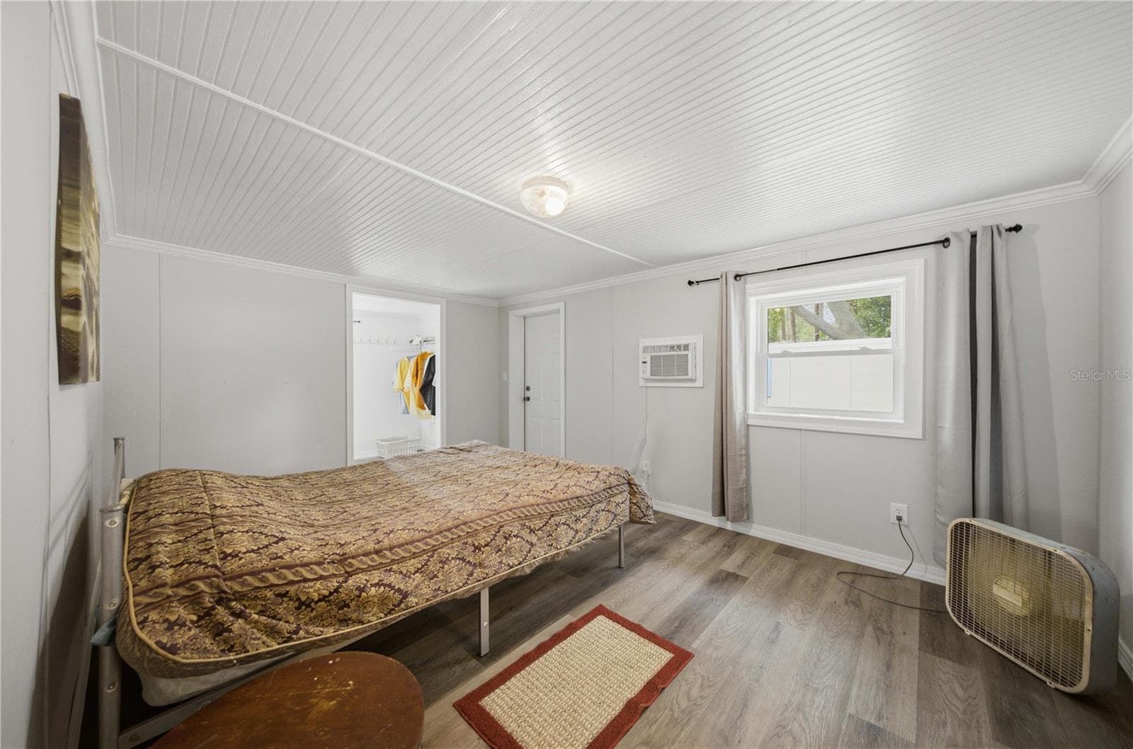 Mobile Home at 18664 SE 21ST PL, SILVER SPRINGS, photo 13 of 33