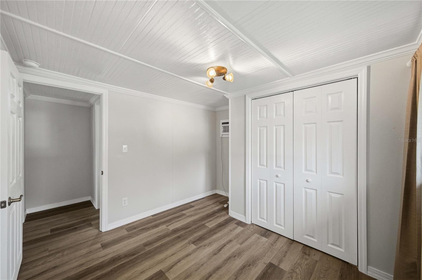 Mobile Home at 18664 SE 21ST PL, SILVER SPRINGS, photo 15 of 33