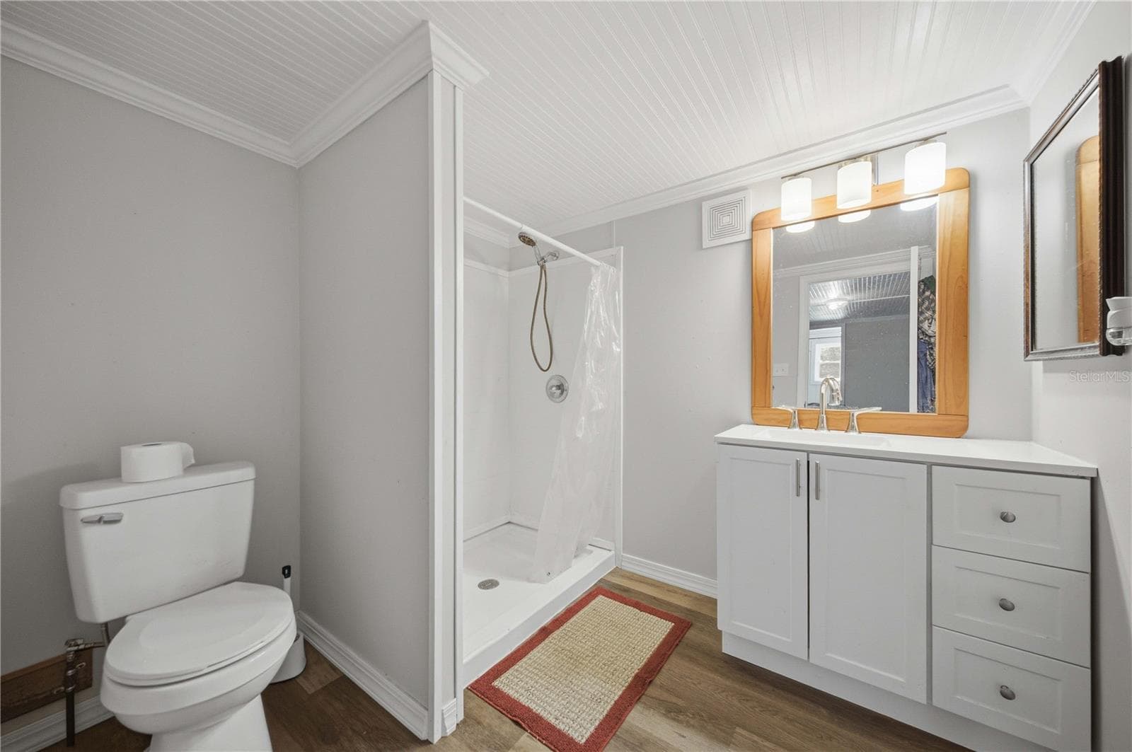 Mobile Home at 18664 SE 21ST PL, SILVER SPRINGS, photo 18 of 33