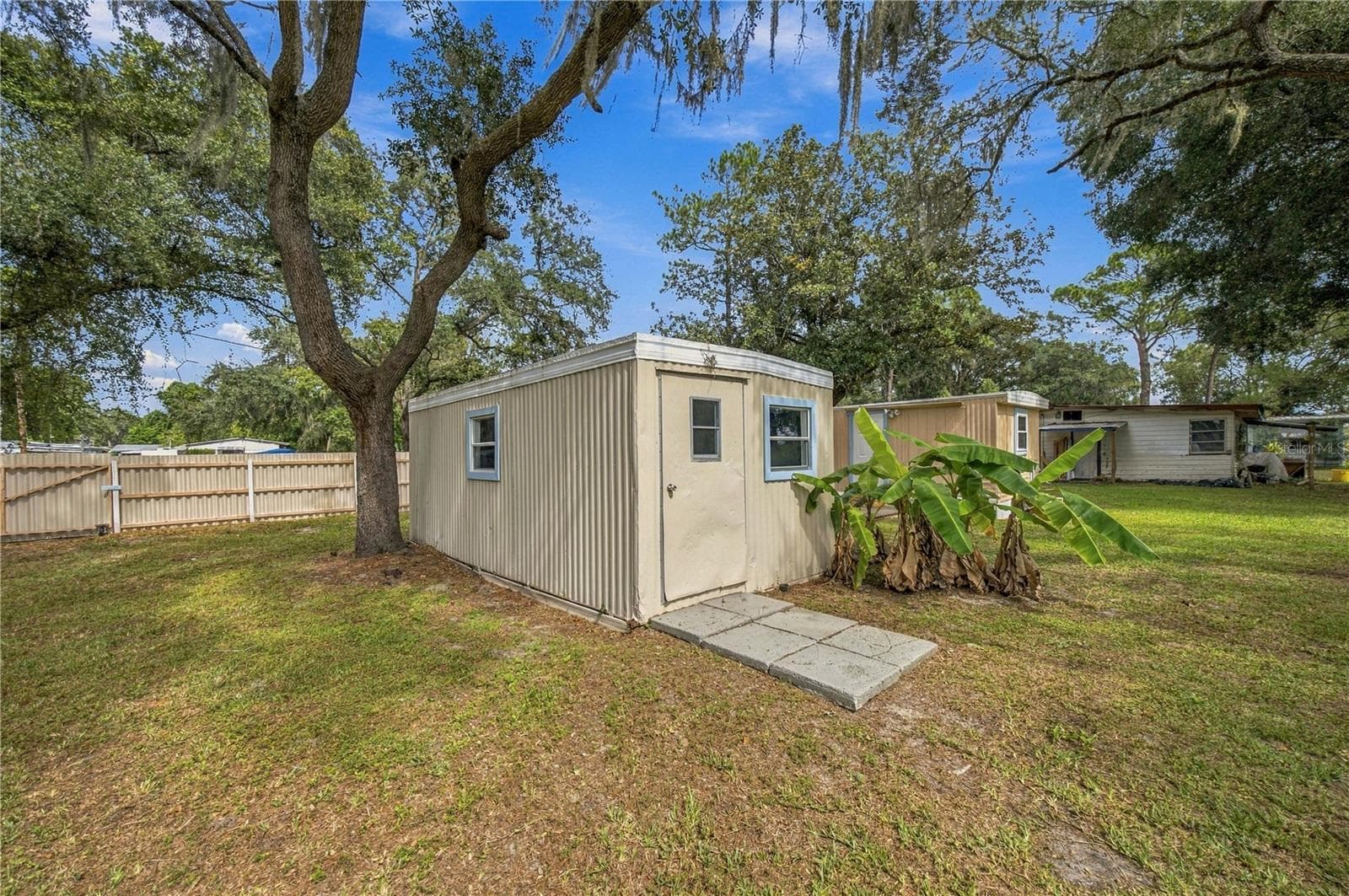 Mobile Home at 18664 SE 21ST PL, SILVER SPRINGS, photo 31 of 33