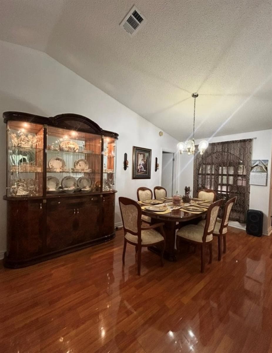 Single Family Residence at 10103 CHESHAM DR, ORLANDO, photo 10 of 36