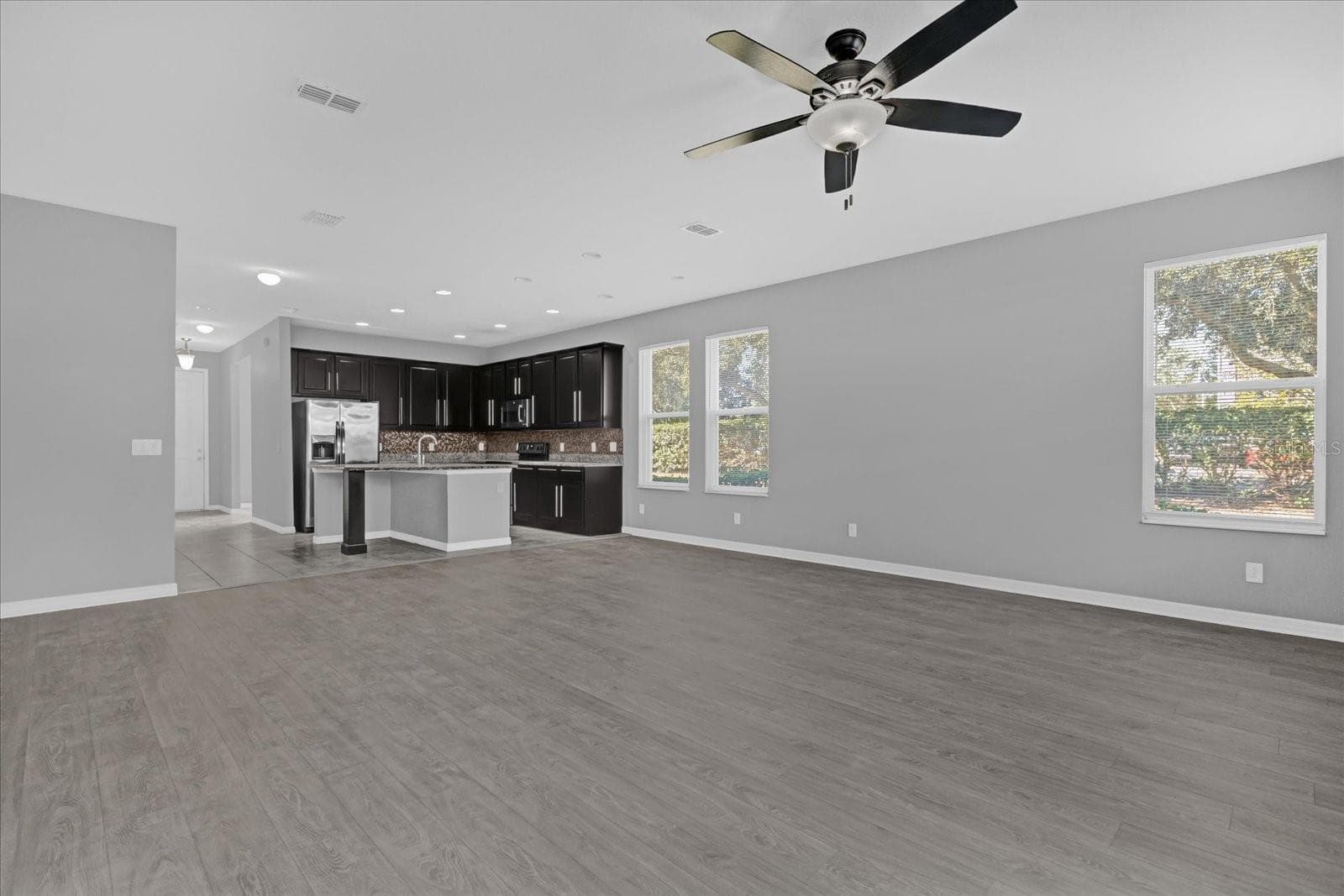 Townhouse at 11267 GRANDER DR, WINDERMERE, photo 9 of 34