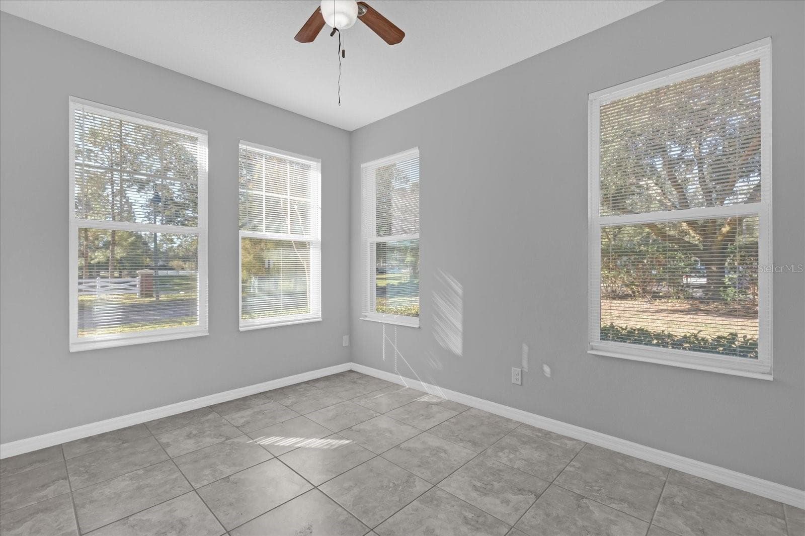 Townhouse at 11267 GRANDER DR, WINDERMERE, photo 22 of 34