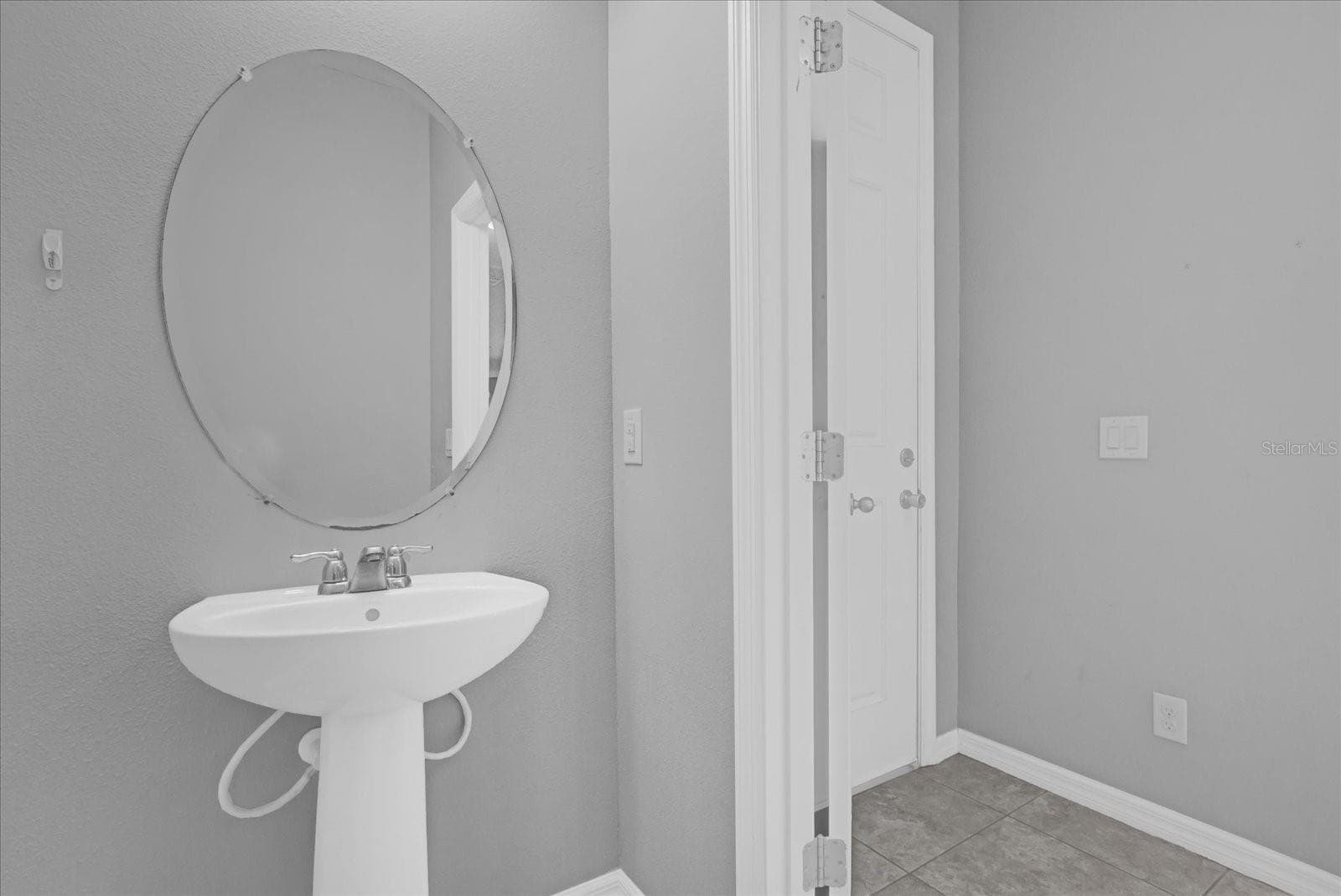 Townhouse at 11267 GRANDER DR, WINDERMERE, photo 23 of 34