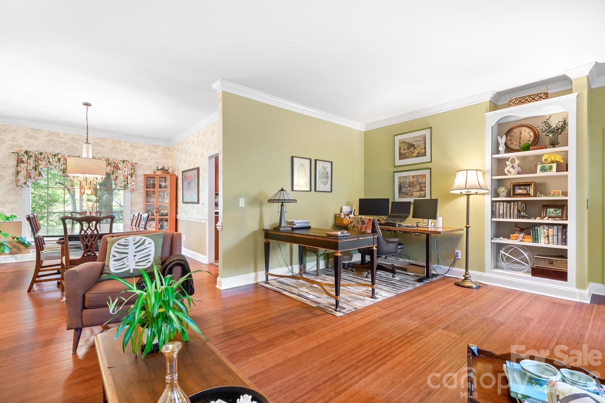 Single Family Residence at 20720 Willow Pond Road, Cornelius, photo 7 of 36
