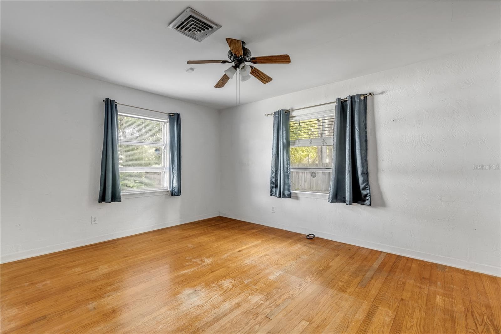 Single Family Residence at 1101 DAYTONA AVE, HOLLY HILL, photo 11 of 34