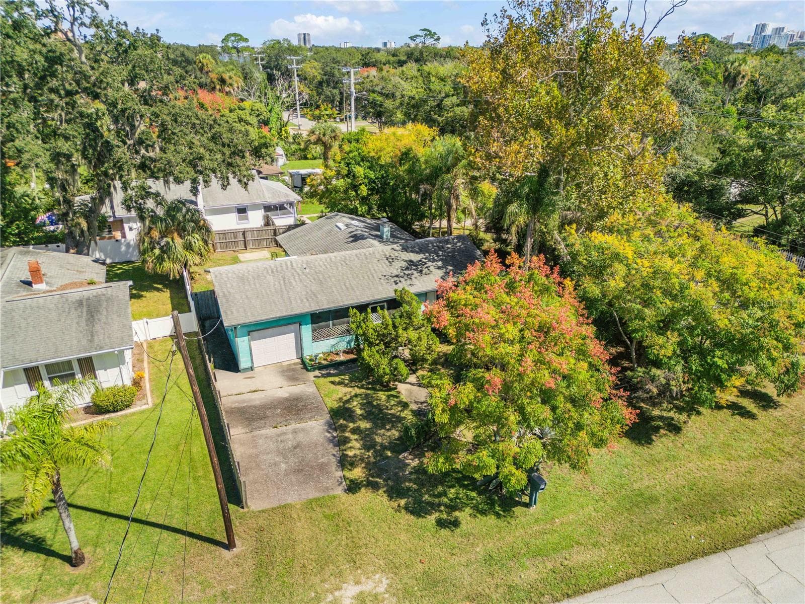 Single Family Residence at 1101 DAYTONA AVE, HOLLY HILL, photo 24 of 34