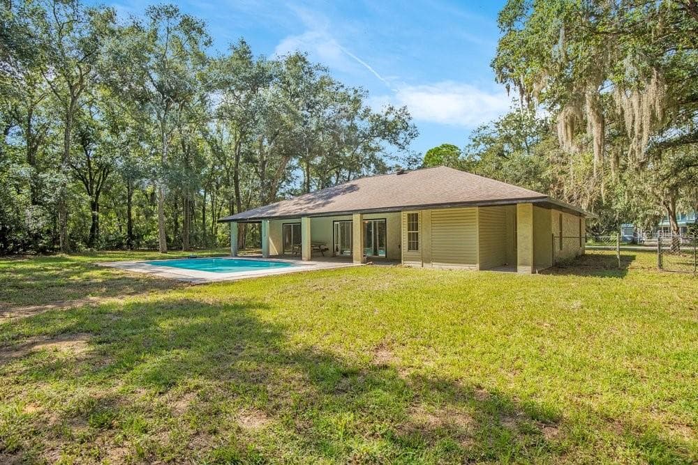 Single Family Residence at 211 S GAINES ST, OAK HILL, photo 24 of 33