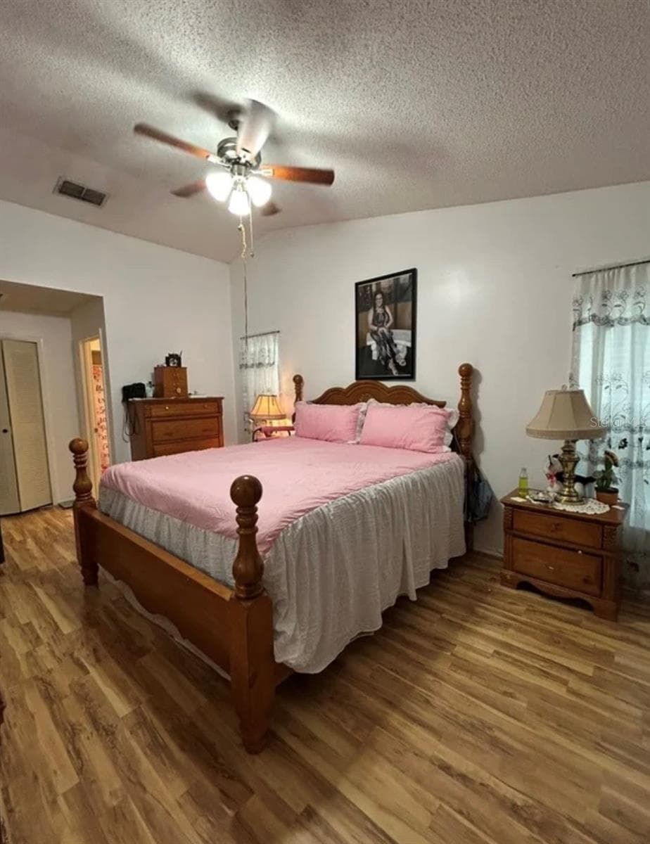 Single Family Residence at 10103 CHESHAM DR, ORLANDO, photo 12 of 36