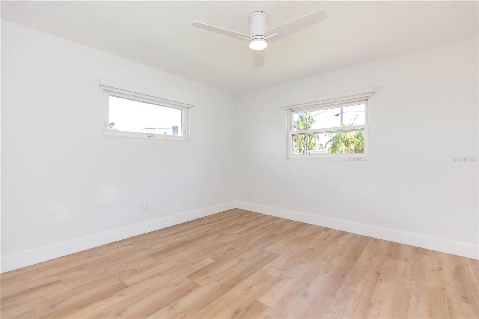 Single Family Residence at 7160 S S, SHORE DR DR, SOUTH PASADENA, photo 23 of 55
