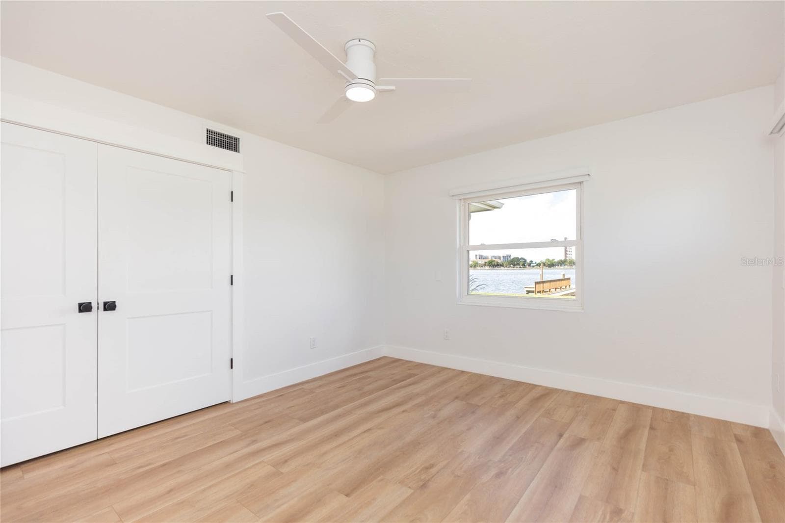 Single Family Residence at 7160 S S, SHORE DR DR, SOUTH PASADENA, photo 28 of 55