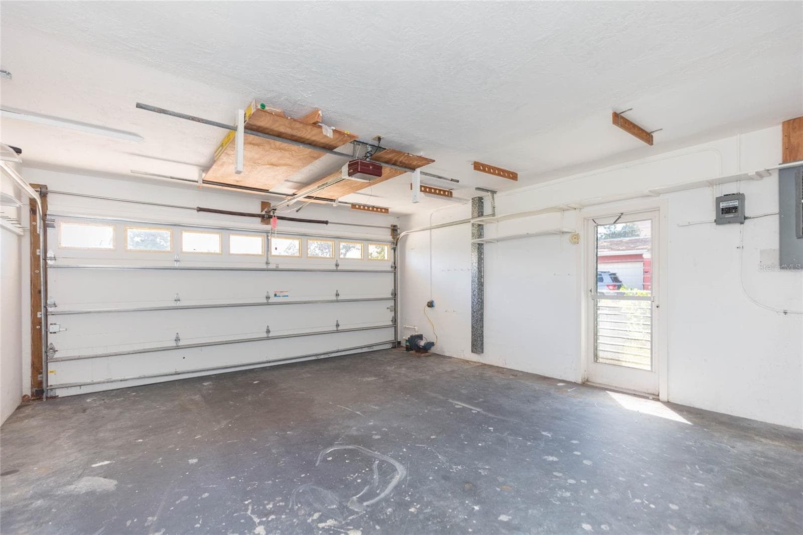 Single Family Residence at 7160 S S, SHORE DR DR, SOUTH PASADENA, photo 43 of 55