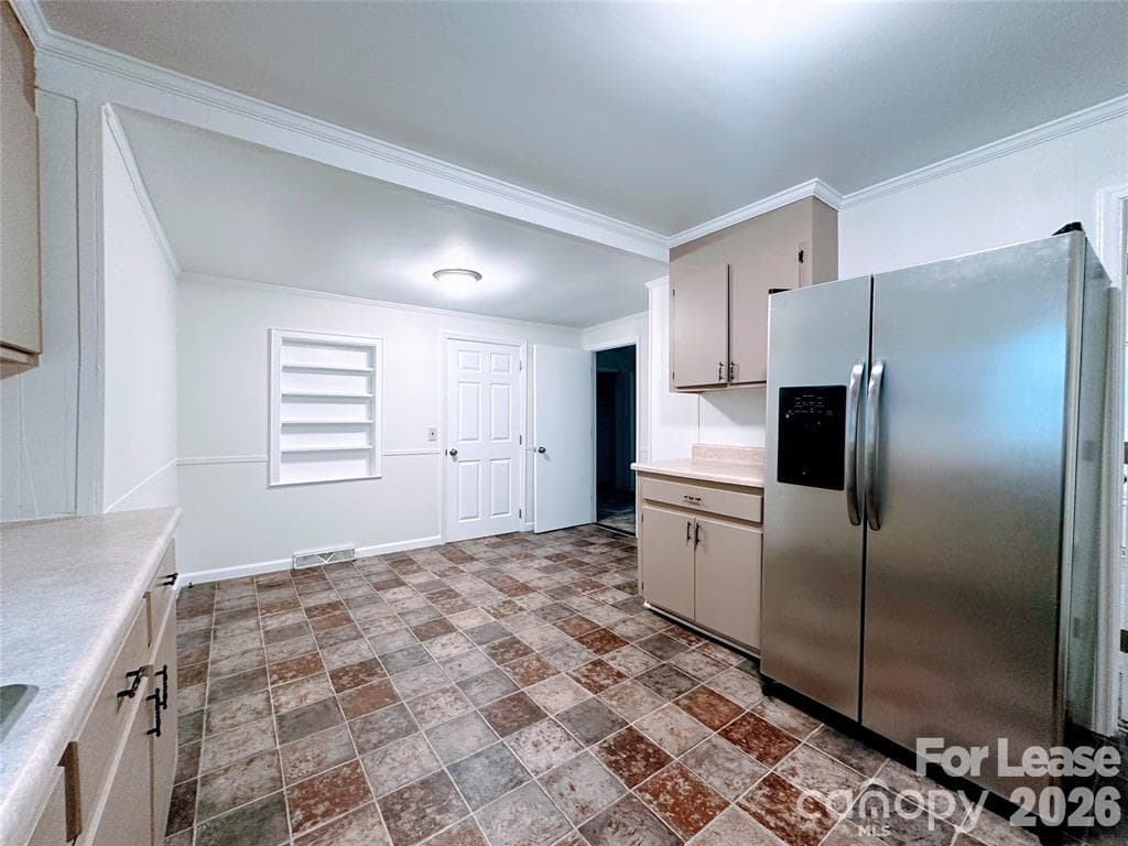 Single Family Residence at 120 Charlwood Drive, Gastonia, photo 9 of 13