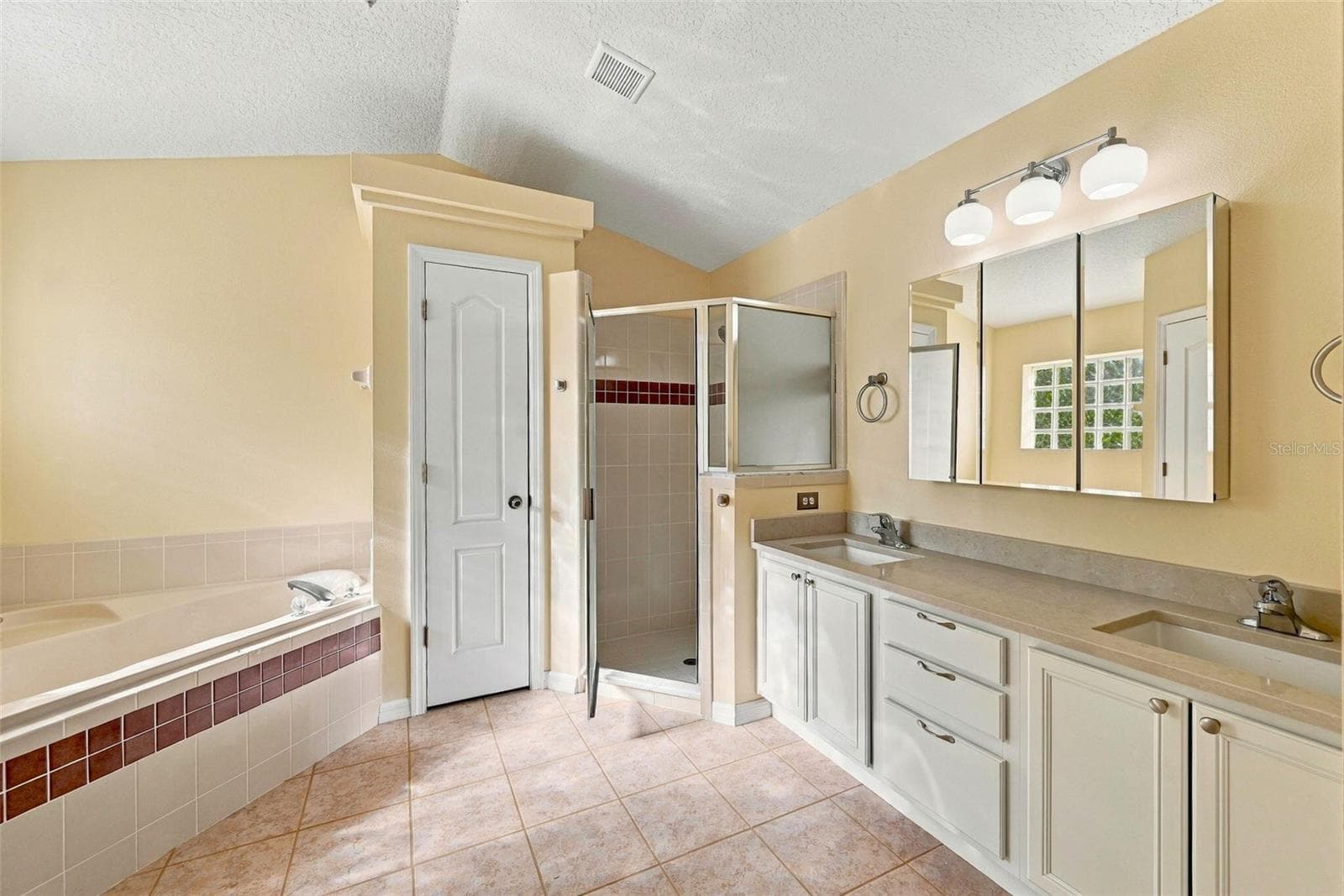 Single Family Residence at 1071 PRINCETON DR, CLERMONT, photo 20 of 30