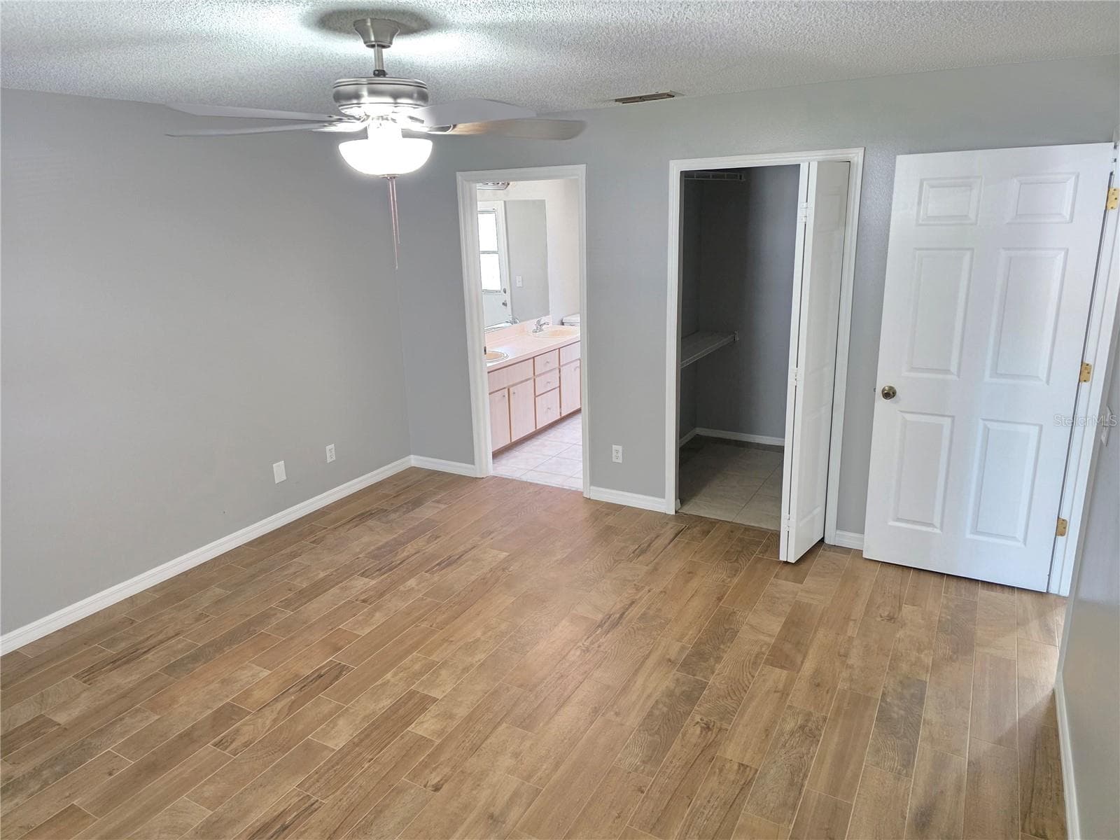 Single Family Residence at 4708 WINDWOOD DR, KISSIMMEE, photo 9 of 55