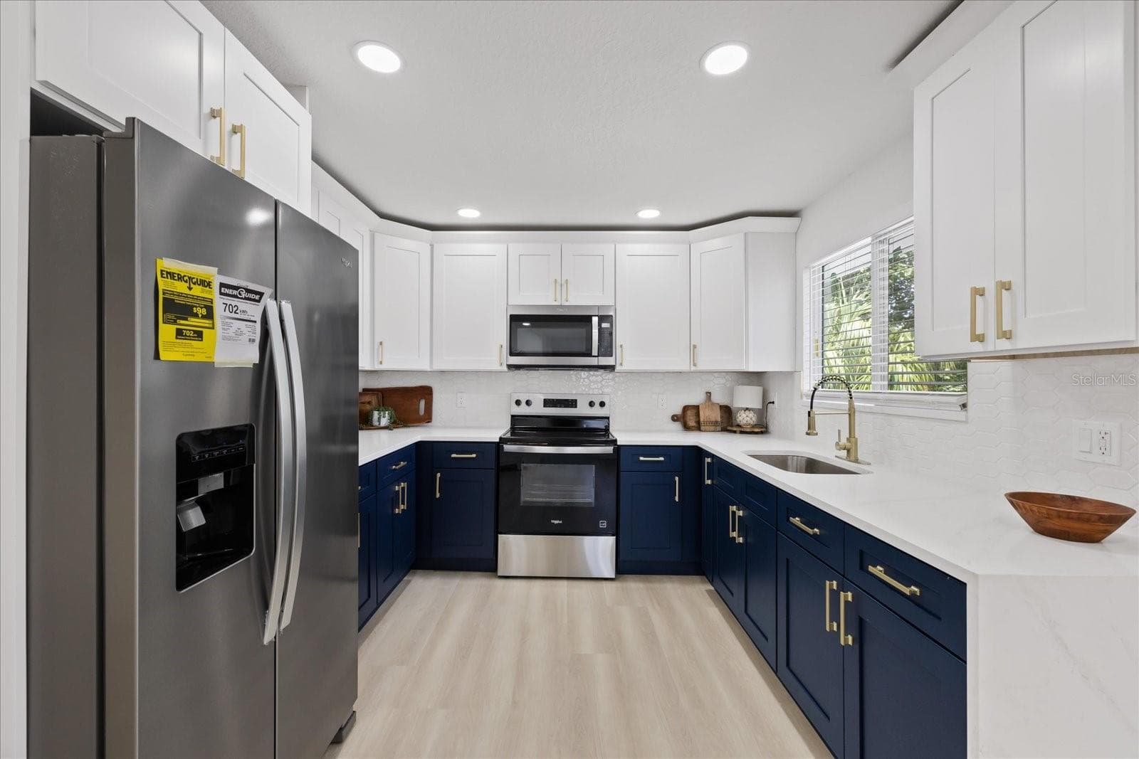 Single Family Residence at 6403 ELLIOT DR, TAMPA, photo 26 of 55