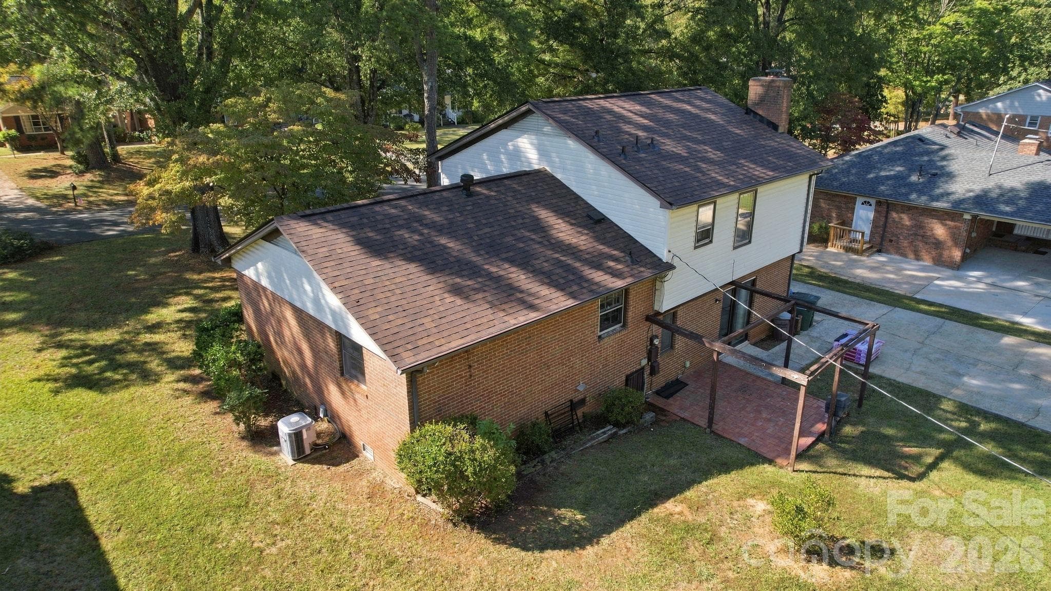 Single Family Residence at 13519 Four Oaks Lane, Matthews, photo 3 of 28
