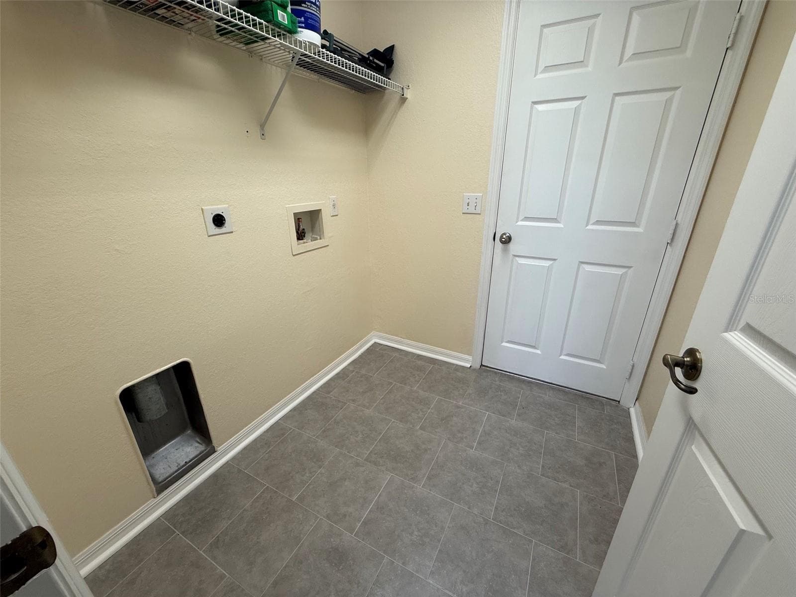 LAUNDRY ROOM - 5704 PECAN RD, OCALA