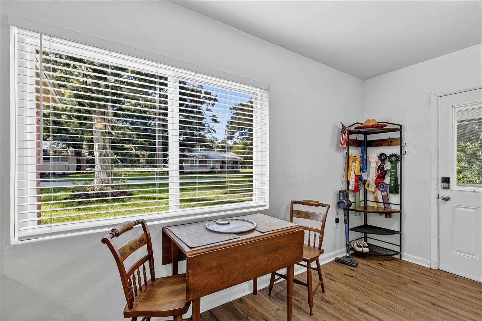 Single Family Residence at 424 SE 1ST PL, WILLISTON, photo 21 of 31
