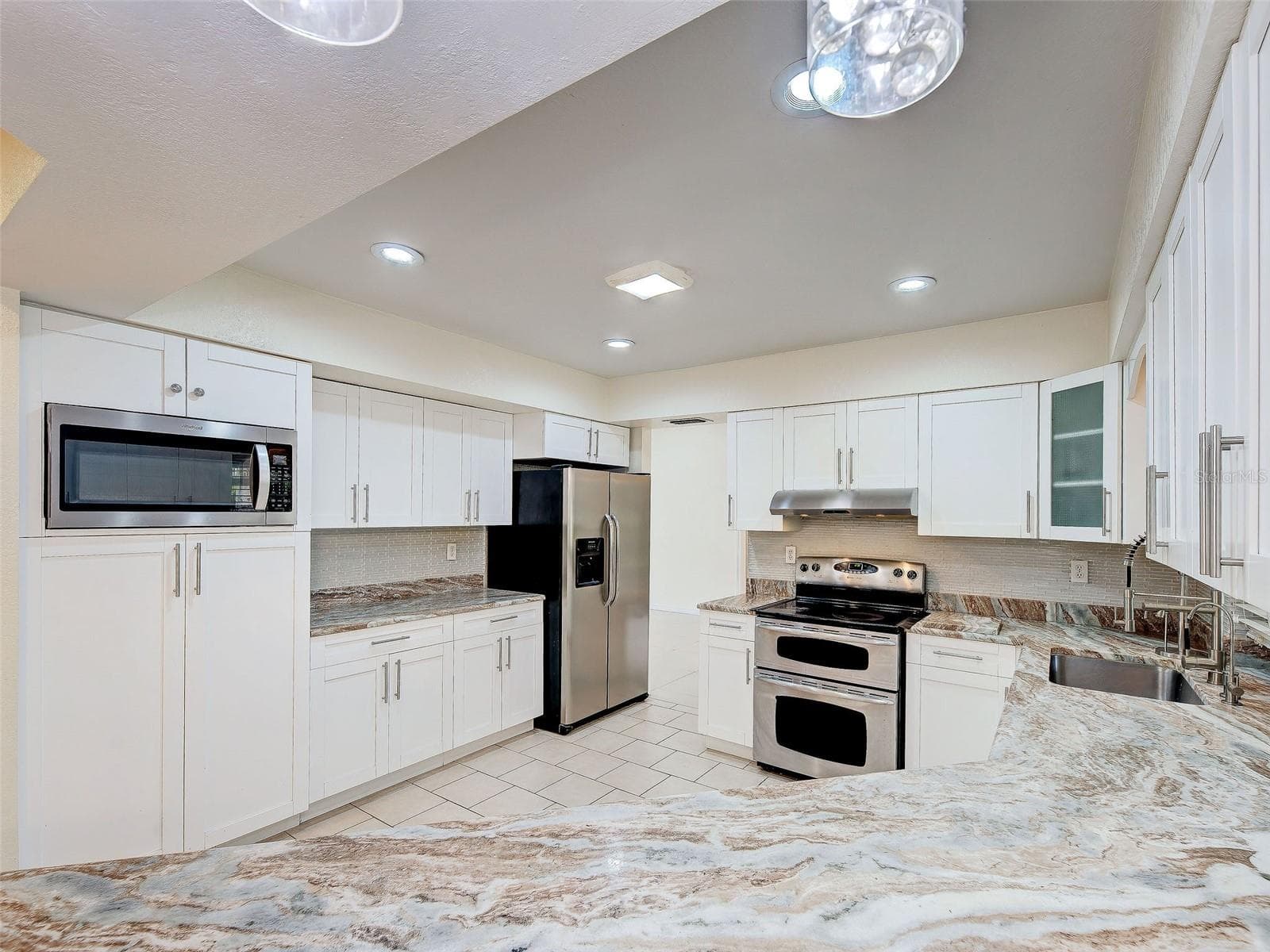 Luxury Granite - 397 DORCHESTER ST, PORT CHARLOTTE