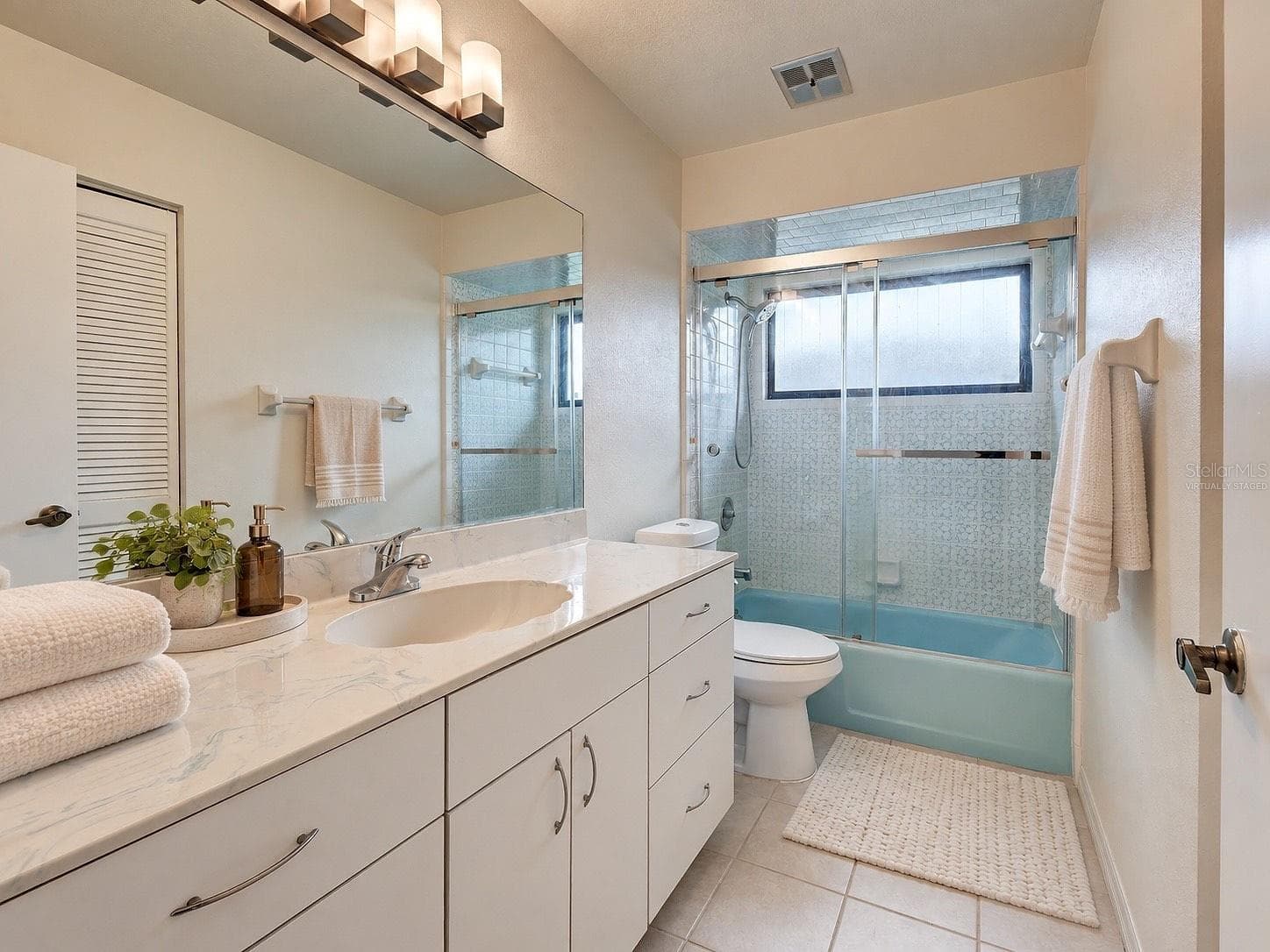 Virtually Staged - 397 DORCHESTER ST, PORT CHARLOTTE