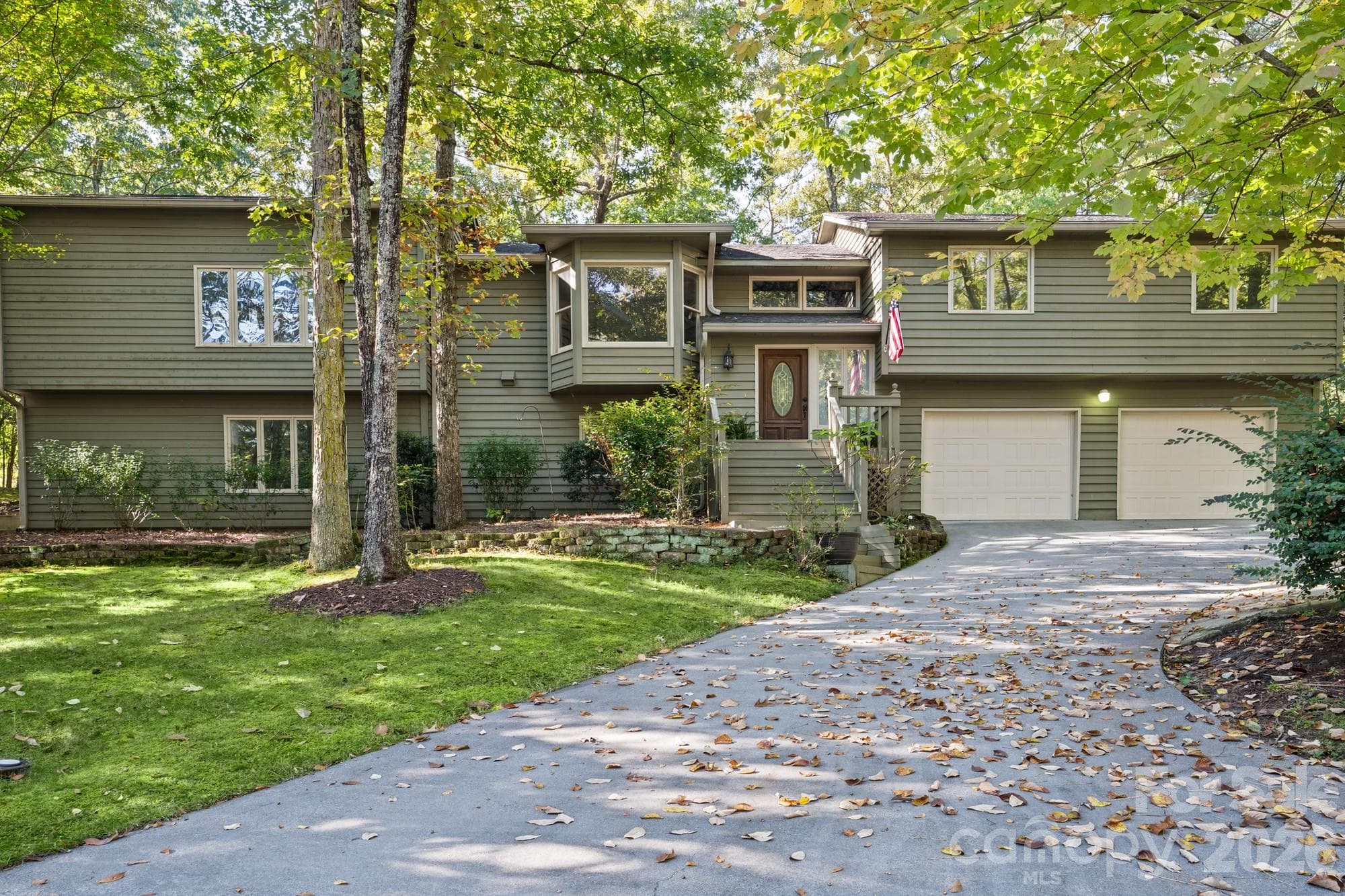 16 Woodvine Lane