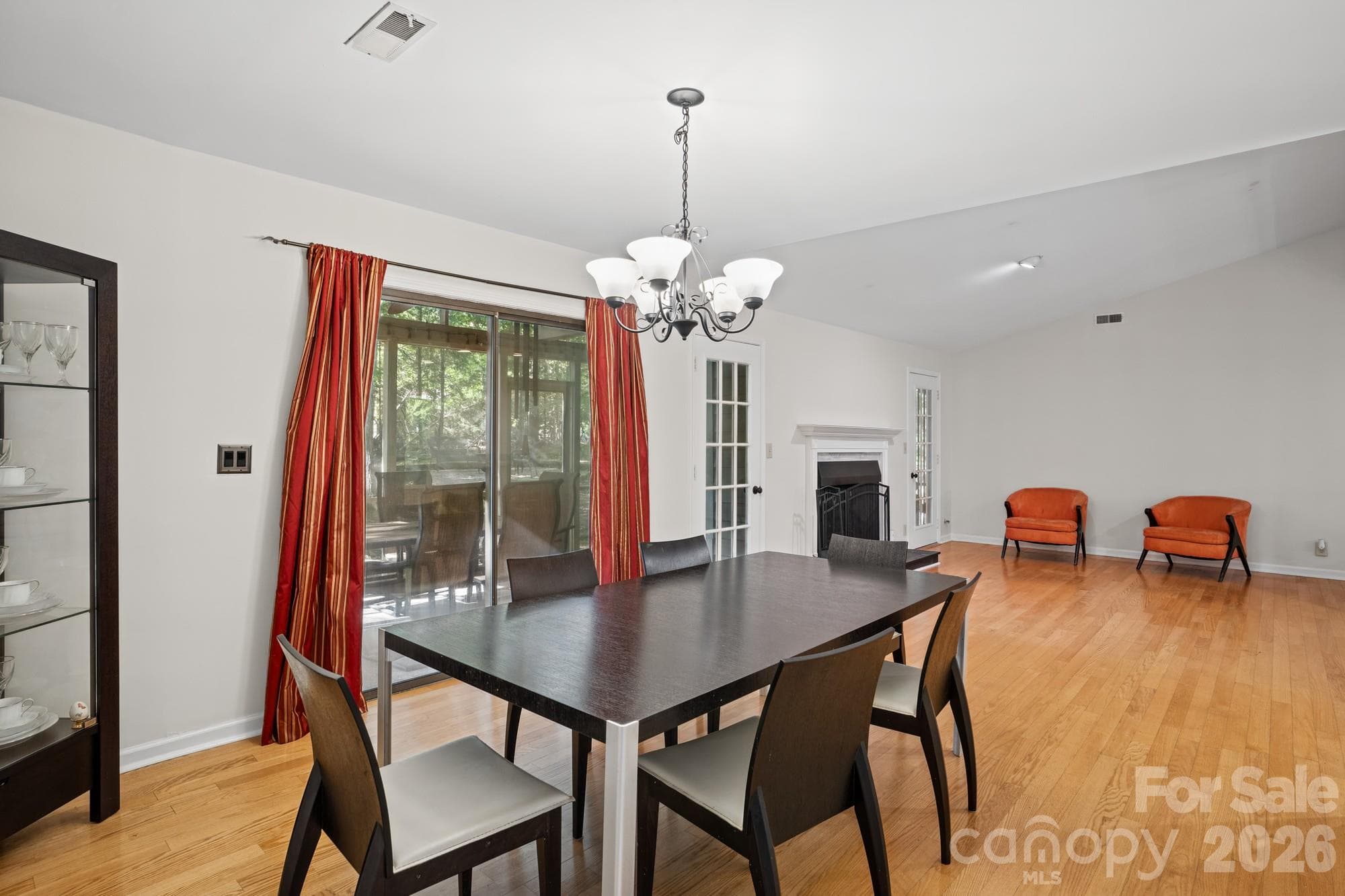 Single Family Residence at 16 Woodvine Lane, Clover, photo 16 of 43