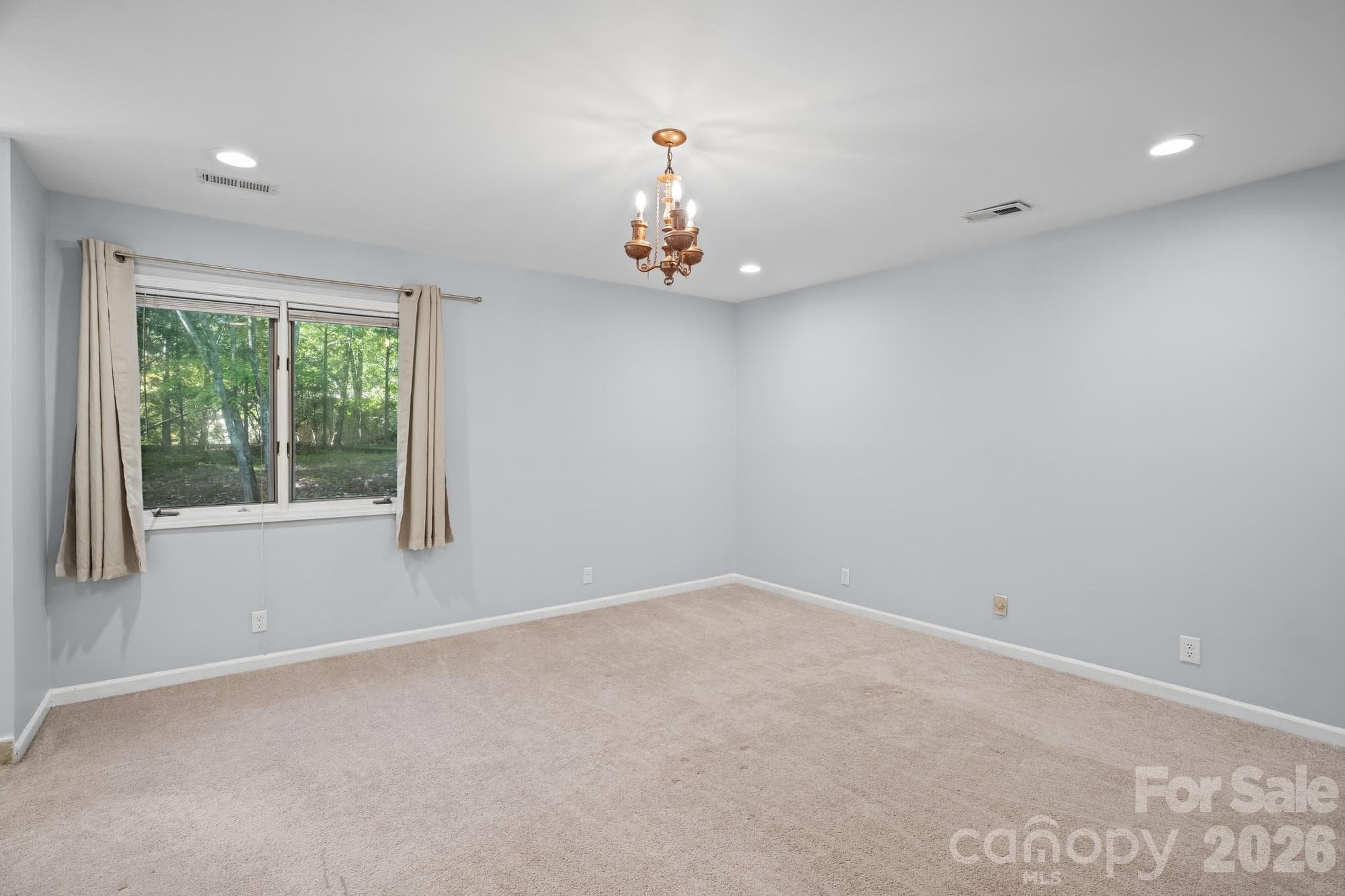 Single Family Residence at 16 Woodvine Lane, Clover, photo 26 of 43